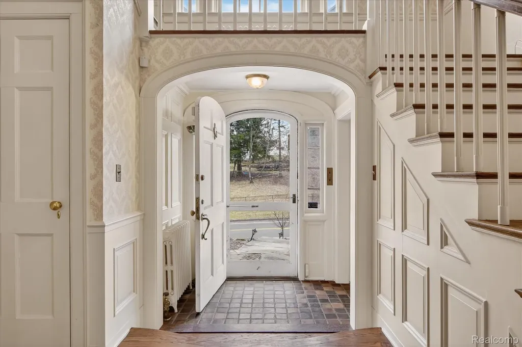 2307 Hill Street Ann Arbor City MI 48104