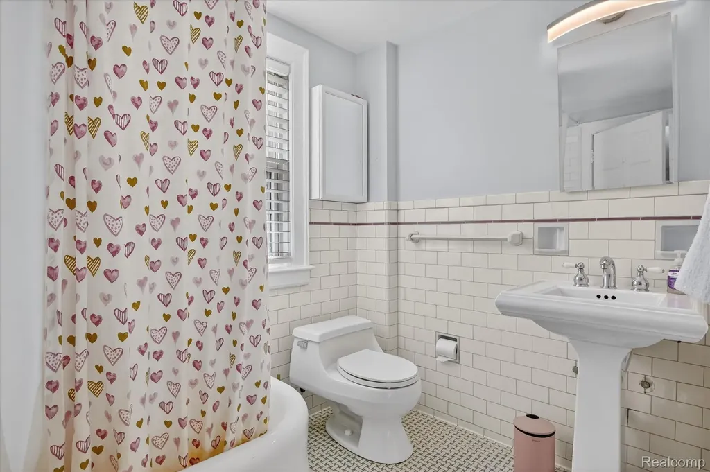 2307 Hill Street Ann Arbor City MI 48104