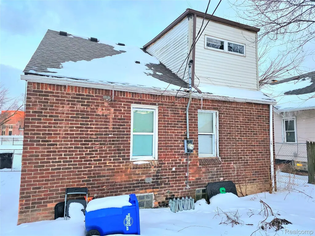 14235 Winthrop Street Detroit City MI 48227