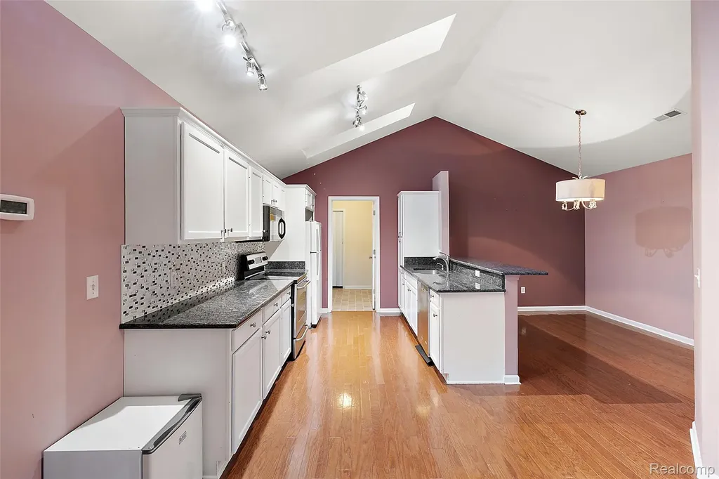 45765 Cagney Drive Macomb Township MI 48044