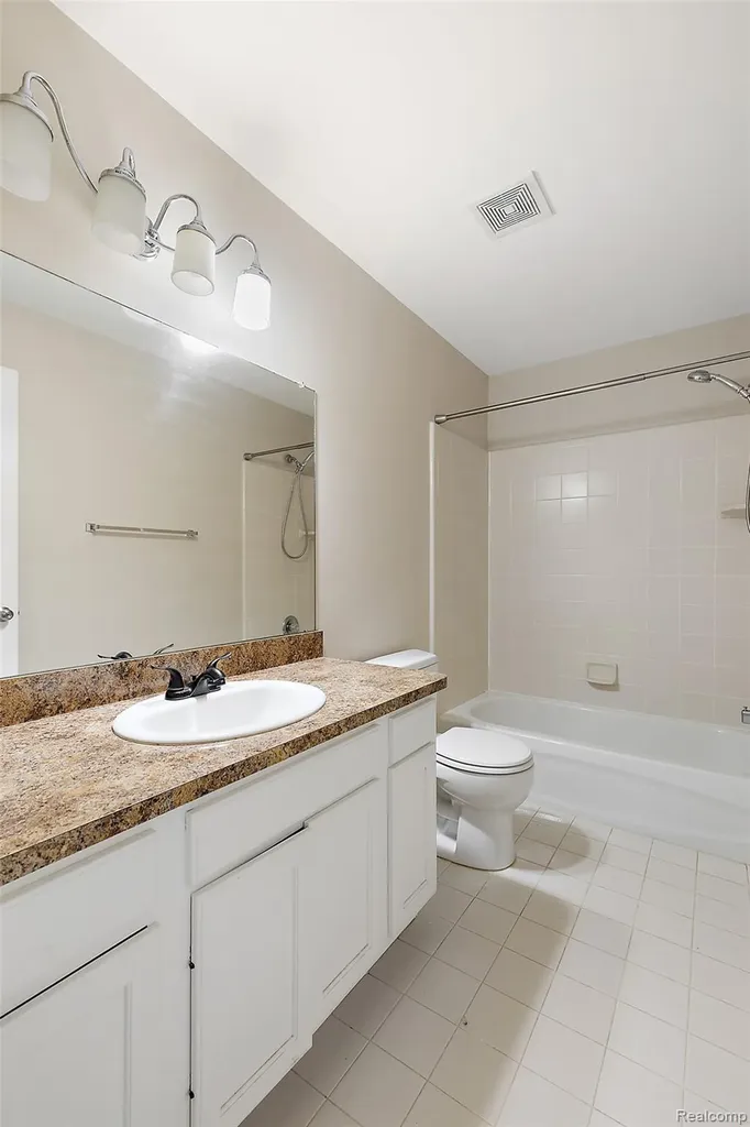 45765 Cagney Drive Macomb Township MI 48044