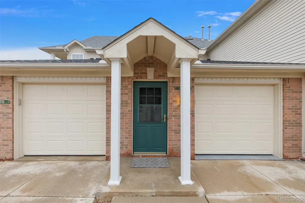 45765 Cagney Drive Macomb Township MI 48044