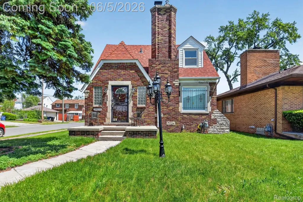 18314 Indiana Street Detroit City MI 48221