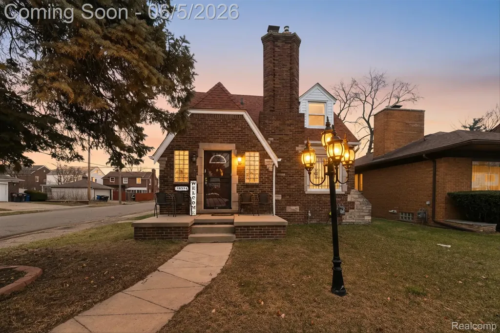 18314 Indiana Street Detroit City MI 48221