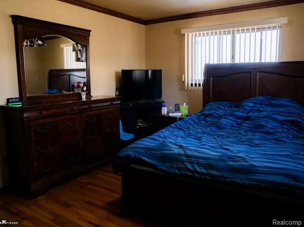 3650 Veronica Drive Sterling Heights City MI 48310