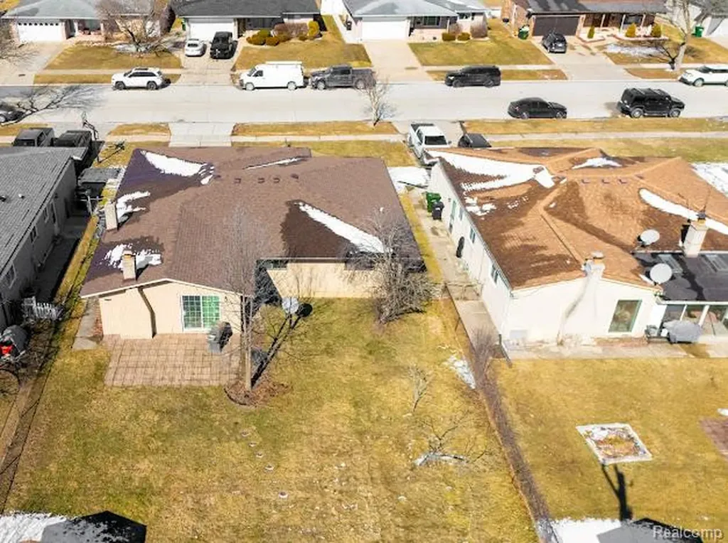 3650 Veronica Drive Sterling Heights City MI 48310