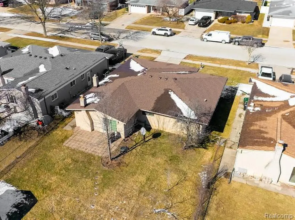 3650 Veronica Drive Sterling Heights City MI 48310