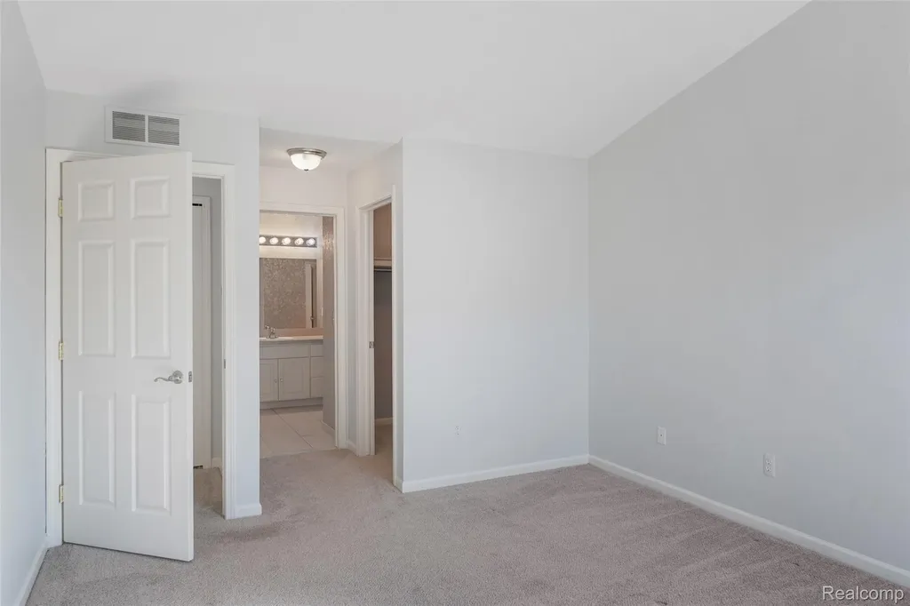 3927 Cornerstone Drive Canton Charter Township MI 48188
