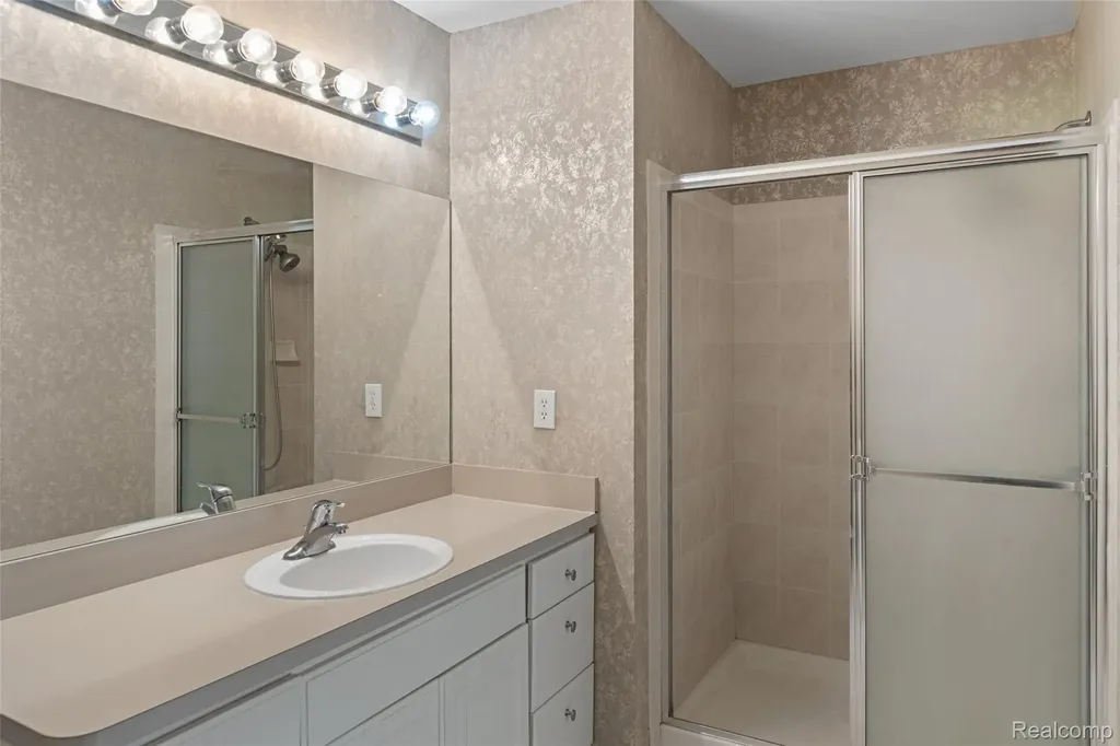 3927 Cornerstone Drive Canton Charter Township MI 48188