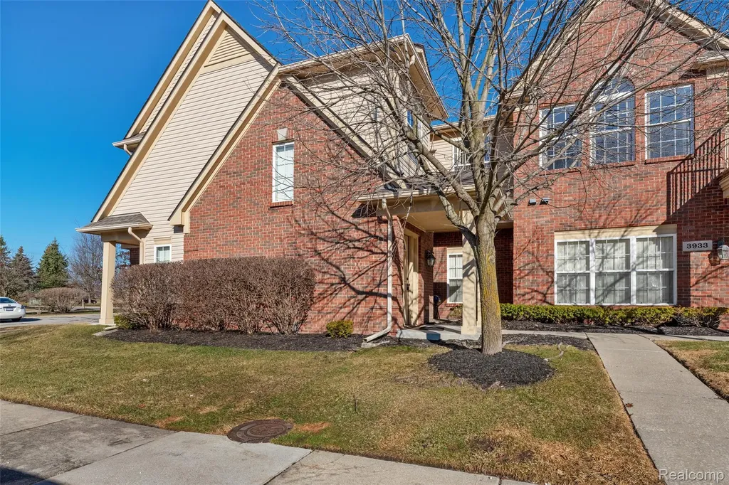 3927 Cornerstone Drive Canton Charter Township MI 48188