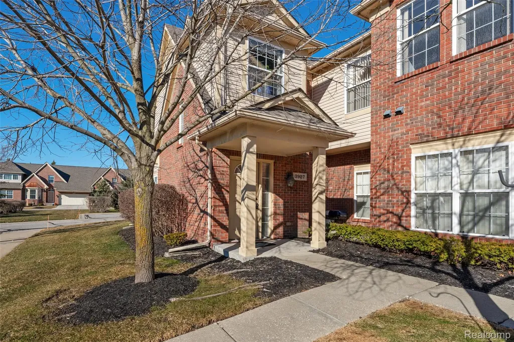3927 Cornerstone Drive Canton Charter Township MI 48188