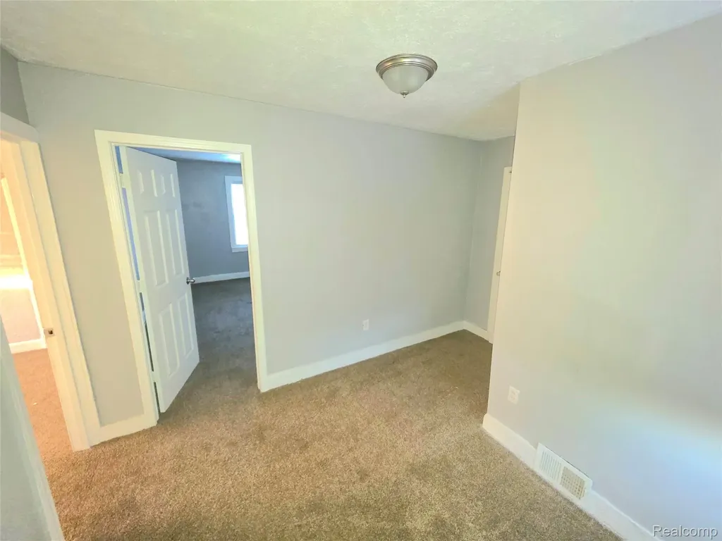 15786 Cruse Street Detroit City MI 48227