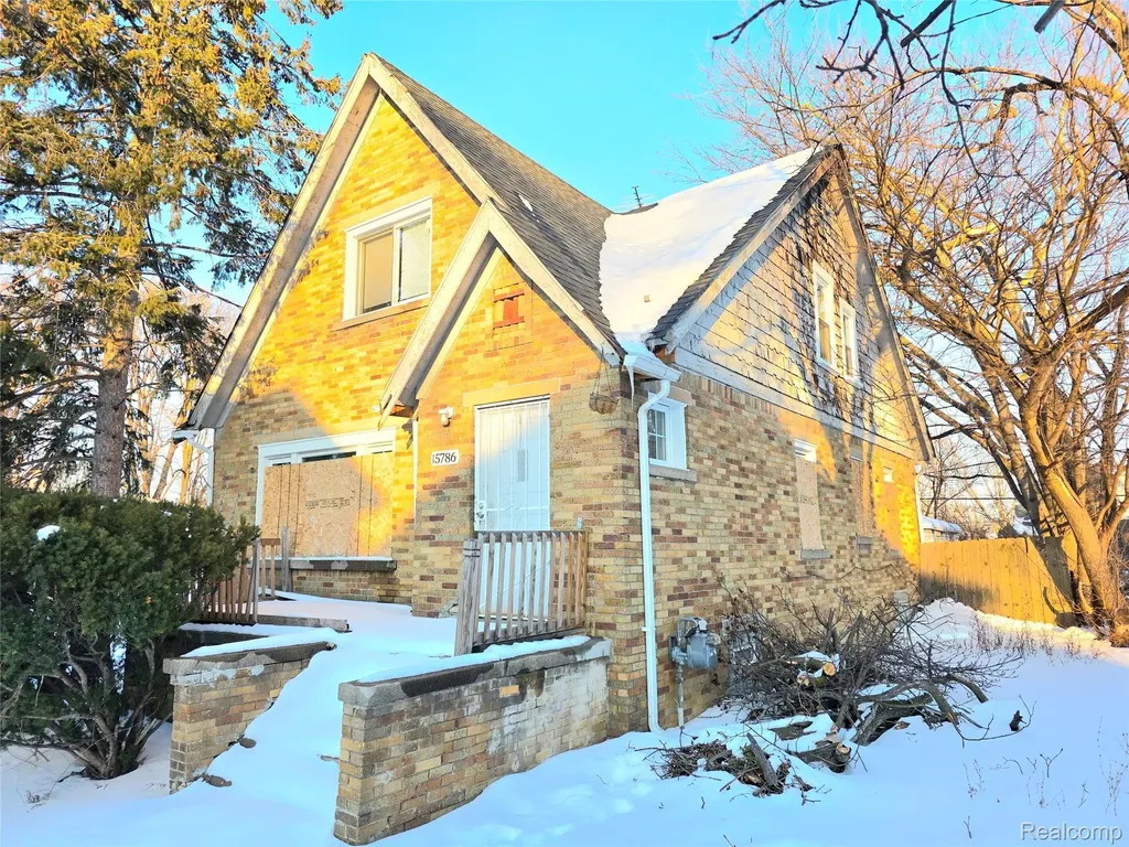 15786 Cruse Street Detroit City MI 48227