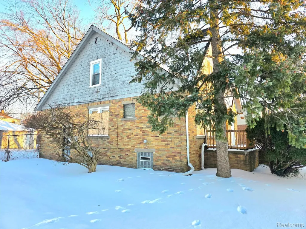 15786 Cruse Street Detroit City MI 48227