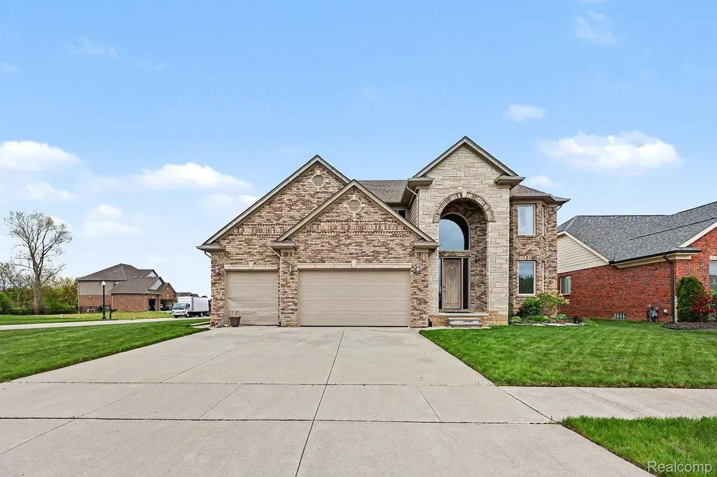 17198 Chianti Court Macomb Township MI 48042