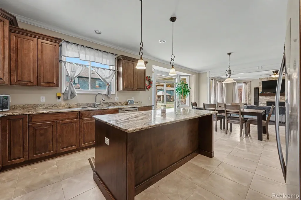17198 Chianti Court Macomb Township MI 48042