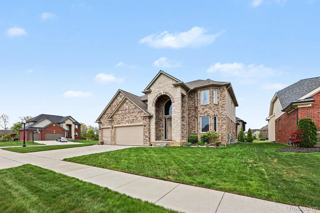 17198 Chianti Court Macomb Township MI 48042