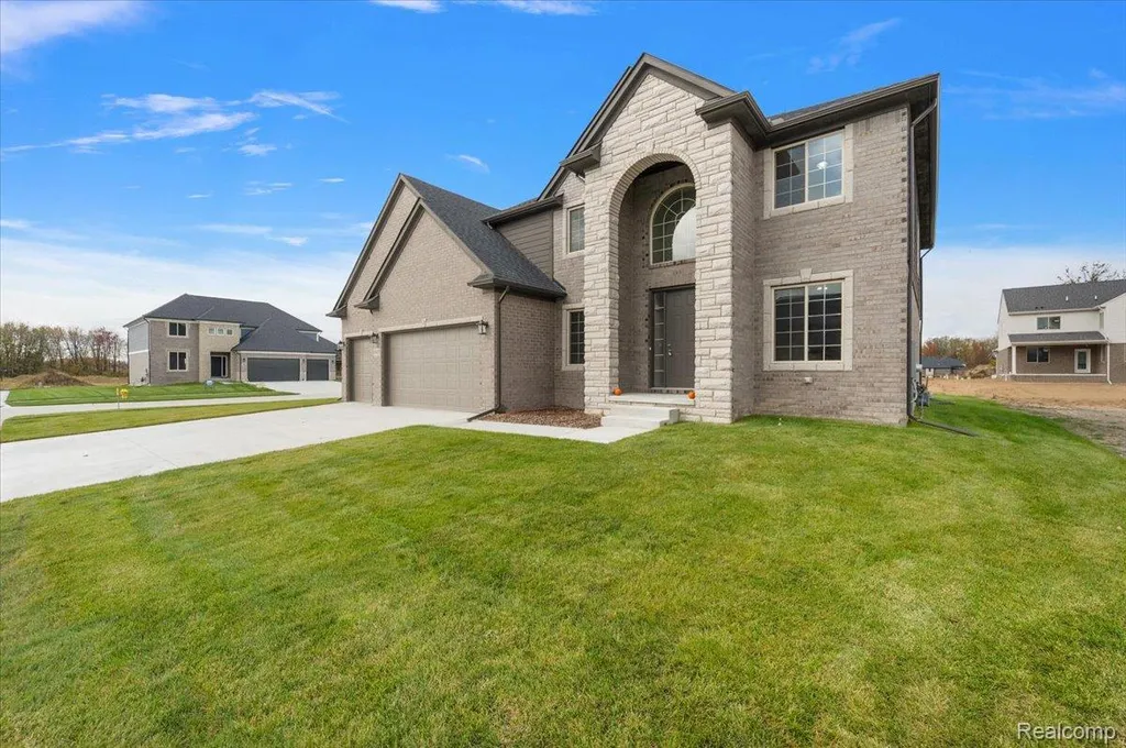 50437 Mistwood Drive Macomb Township MI 48042