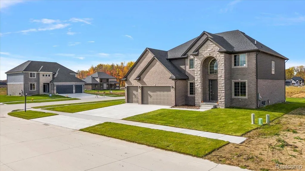 50437 Mistwood Drive Macomb Township MI 48042