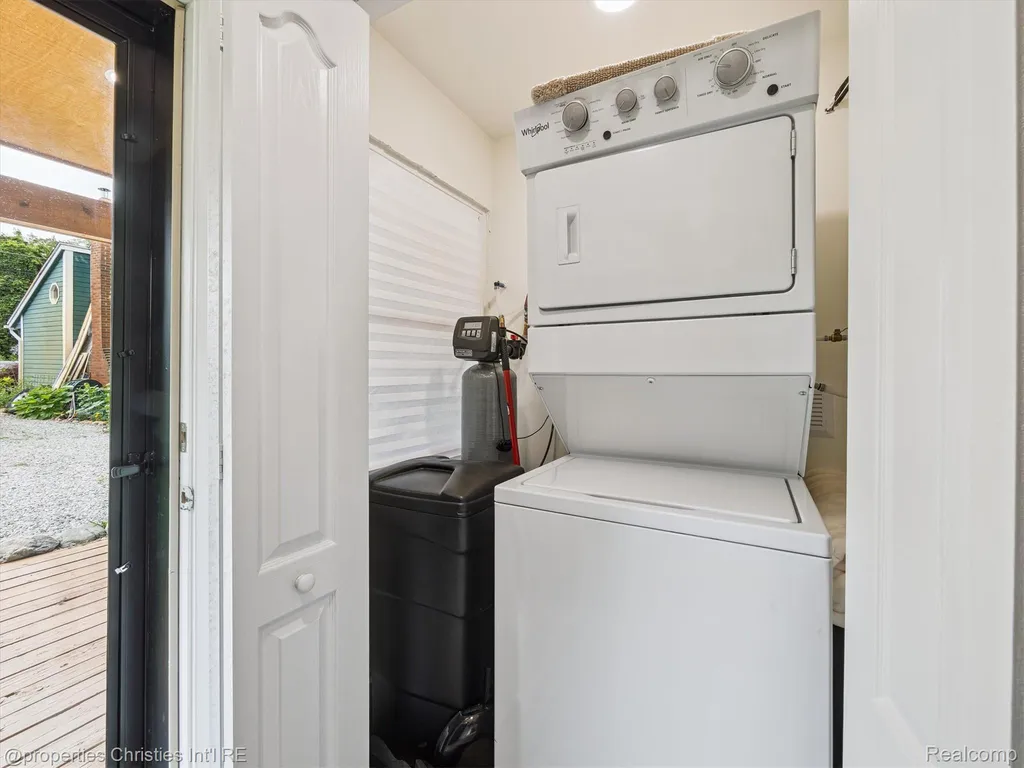 8980 Dexter Pinckney Road Dexter Township MI 48169