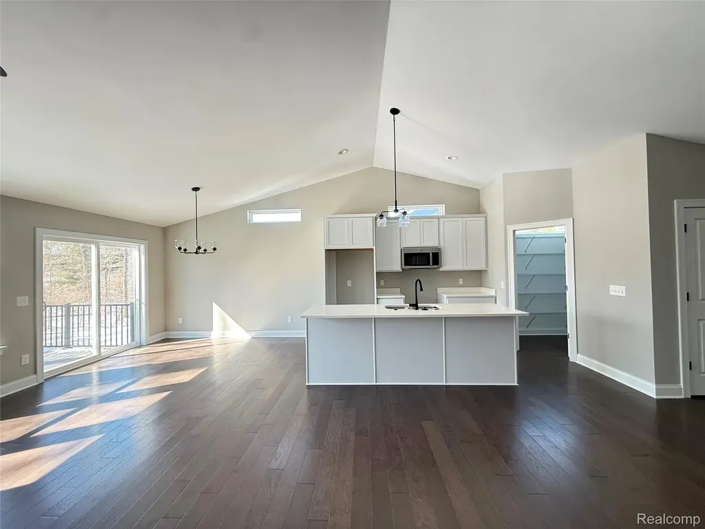 1085 Camellia Circle Marion Township MI 48843