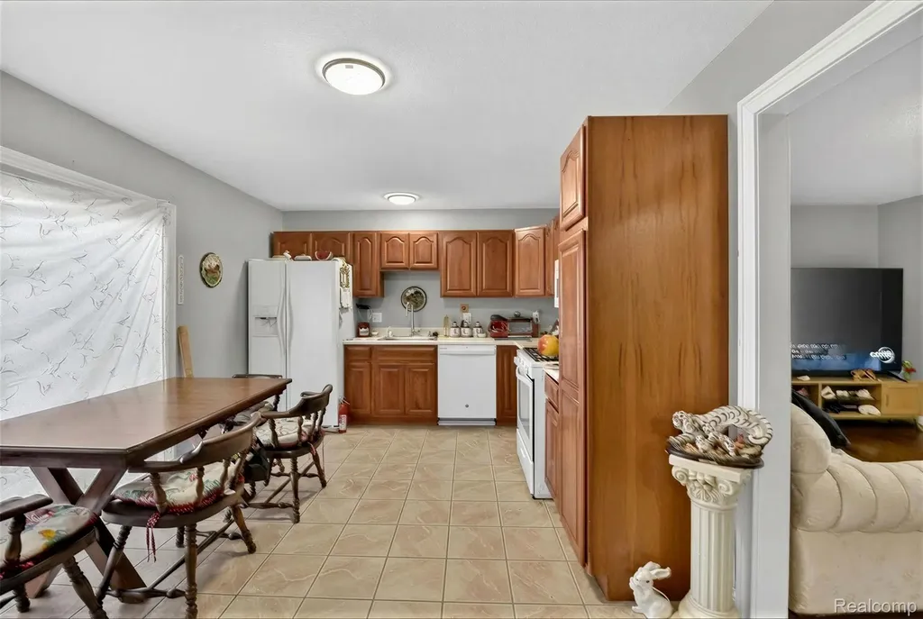 6198 Brancheau Road Berlin Charter Township MI 48166