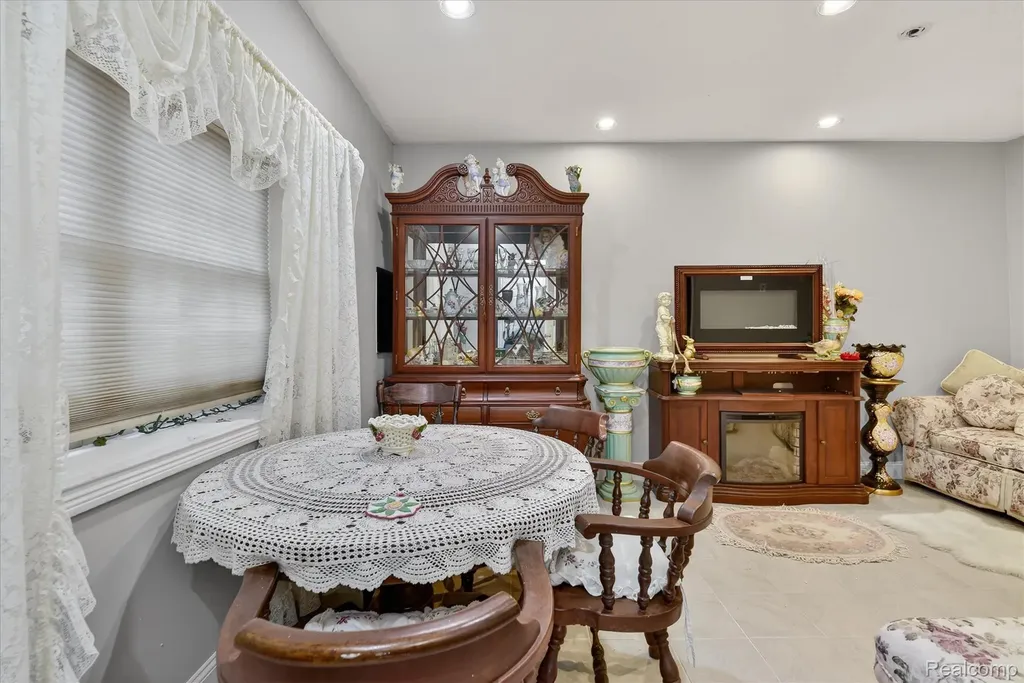 6198 Brancheau Road Berlin Charter Township MI 48166