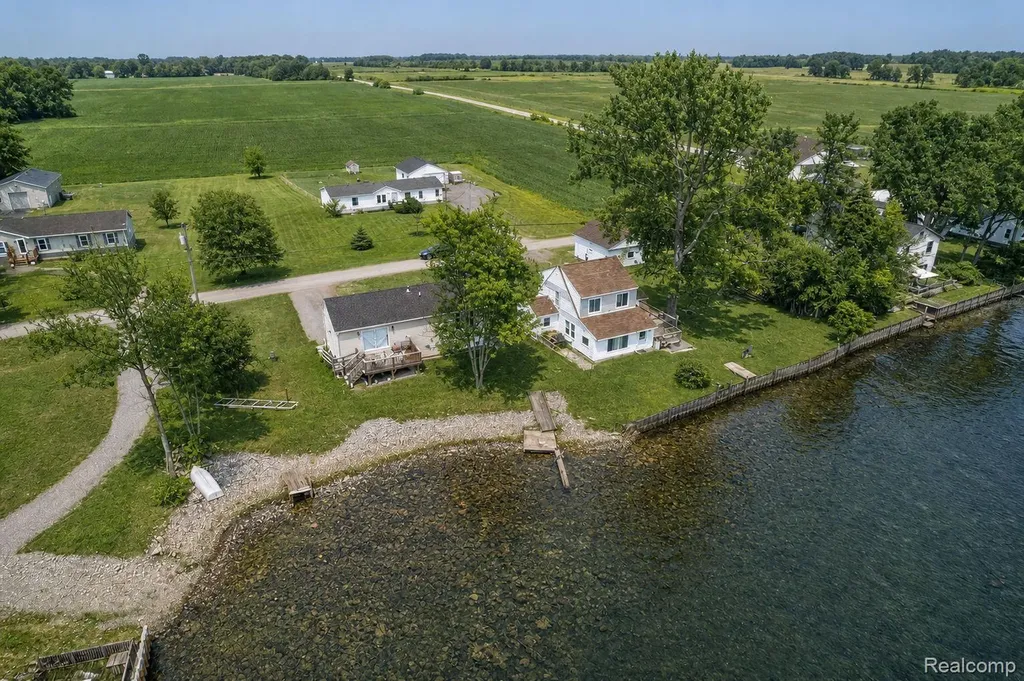 6198 Brancheau Road Berlin Charter Township MI 48166