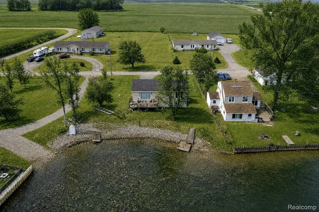 6198 Brancheau Road Berlin Charter Township MI 48166
