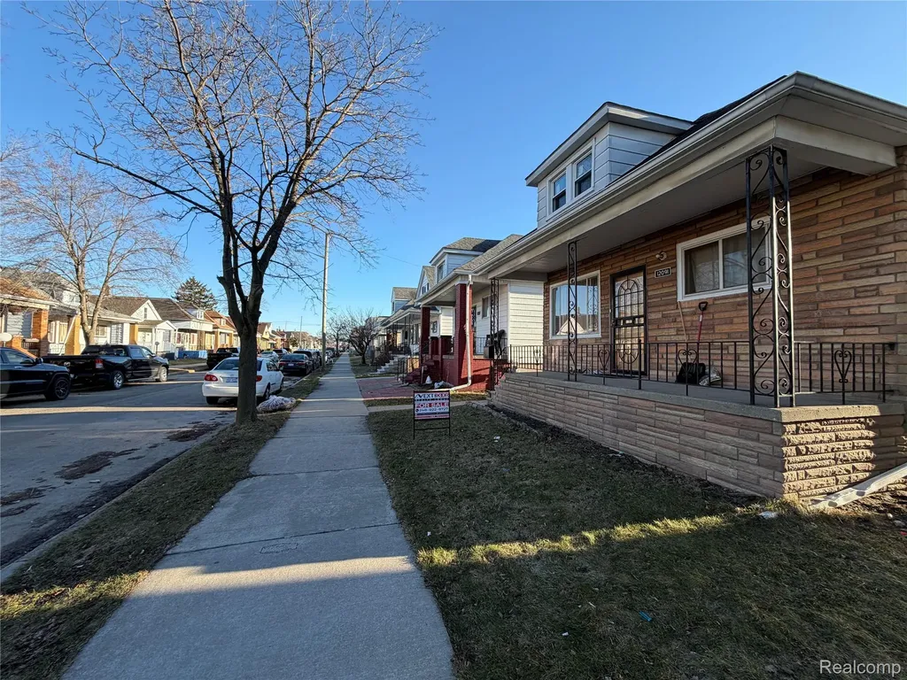 12091 Sobieski Street Hamtramck City MI 48212