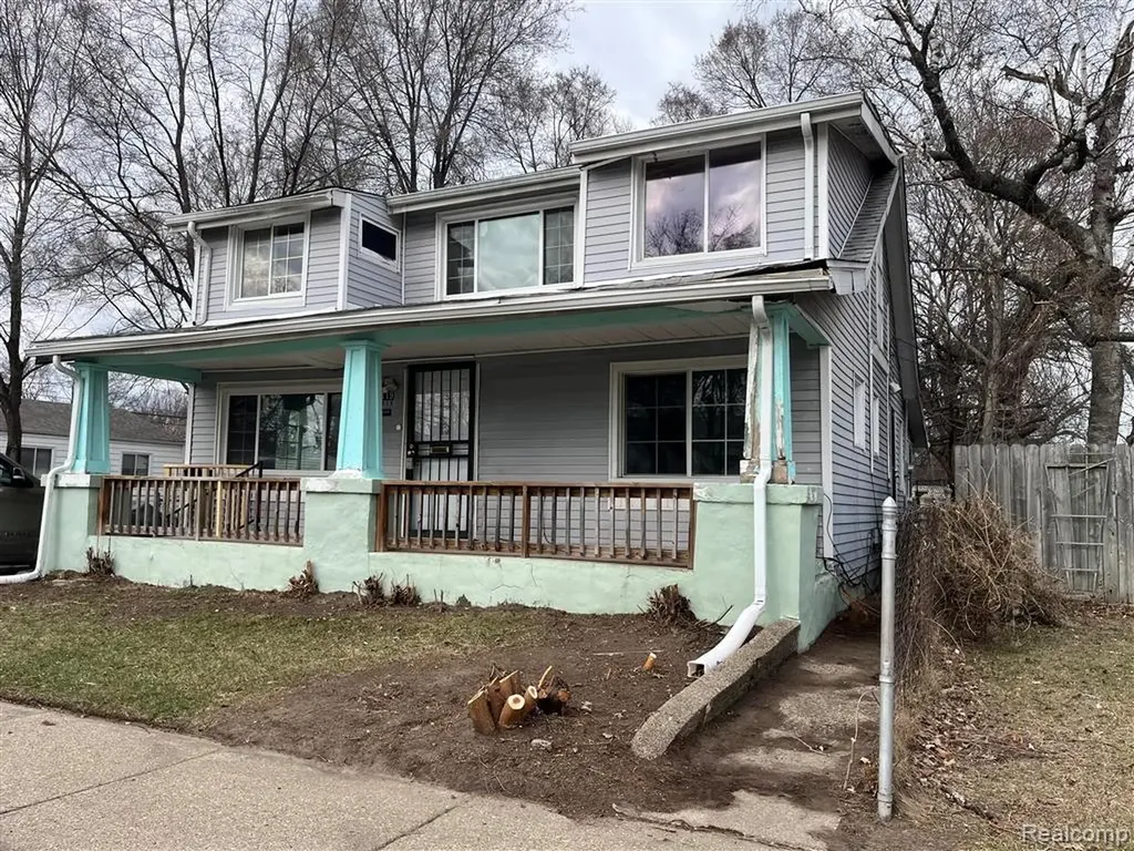2119 Rome Avenue Warren City MI 48091