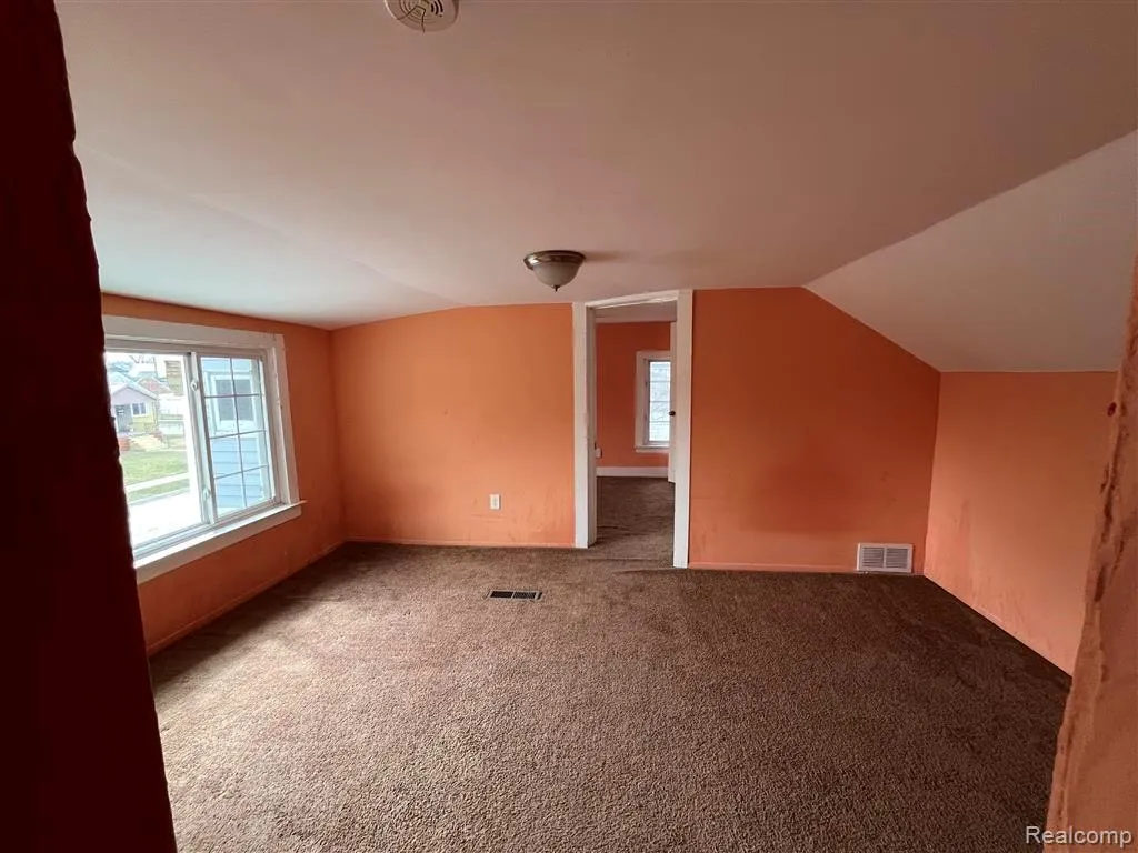 2119 Rome Avenue Warren City MI 48091