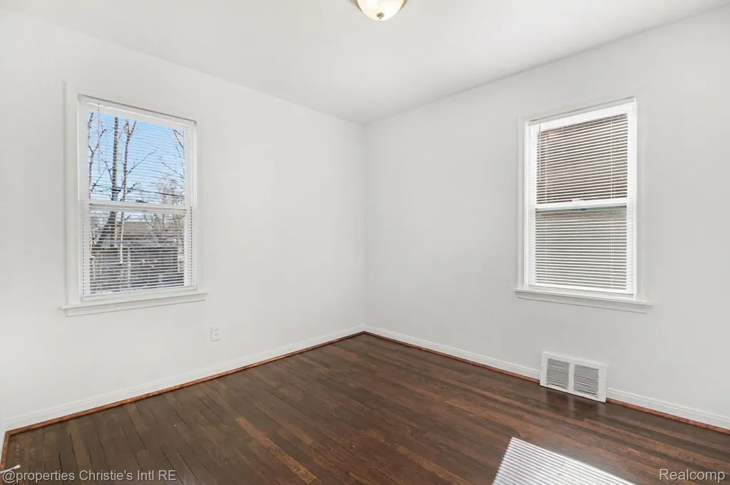 19444 Ryan Road Detroit City MI 48234