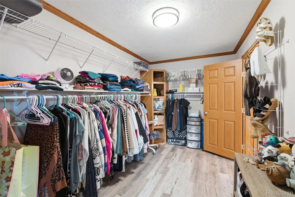 11050 Willowgreen Court Green Oak Township MI 48178