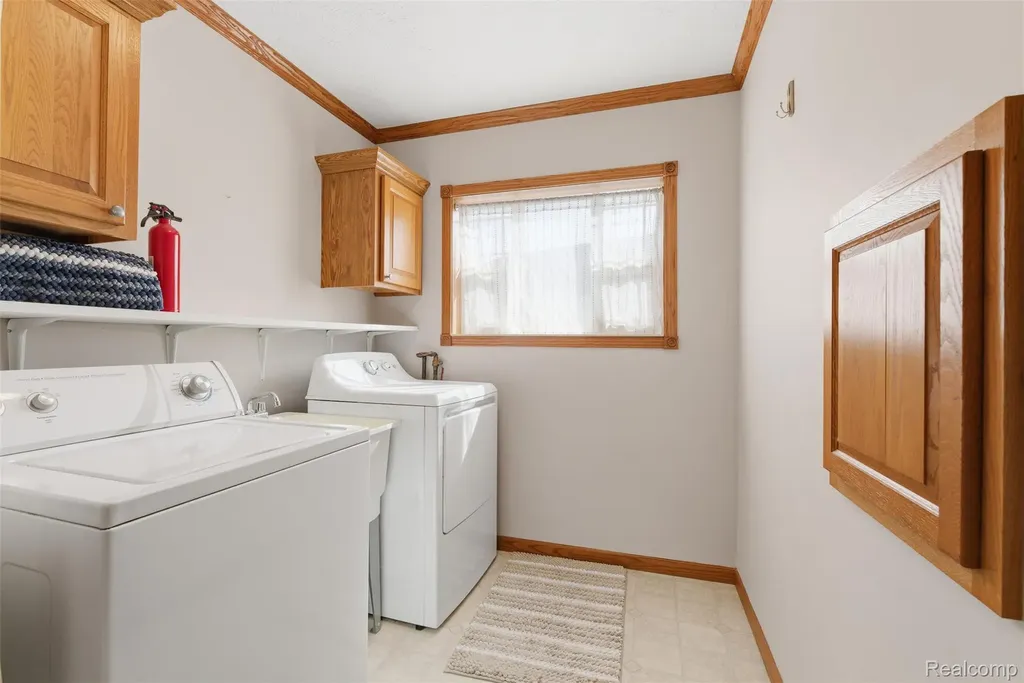 11050 Willowgreen Court Green Oak Township MI 48178
