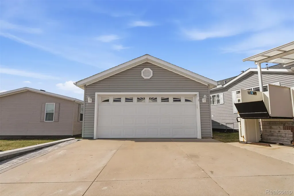 11050 Willowgreen Court Green Oak Township MI 48178