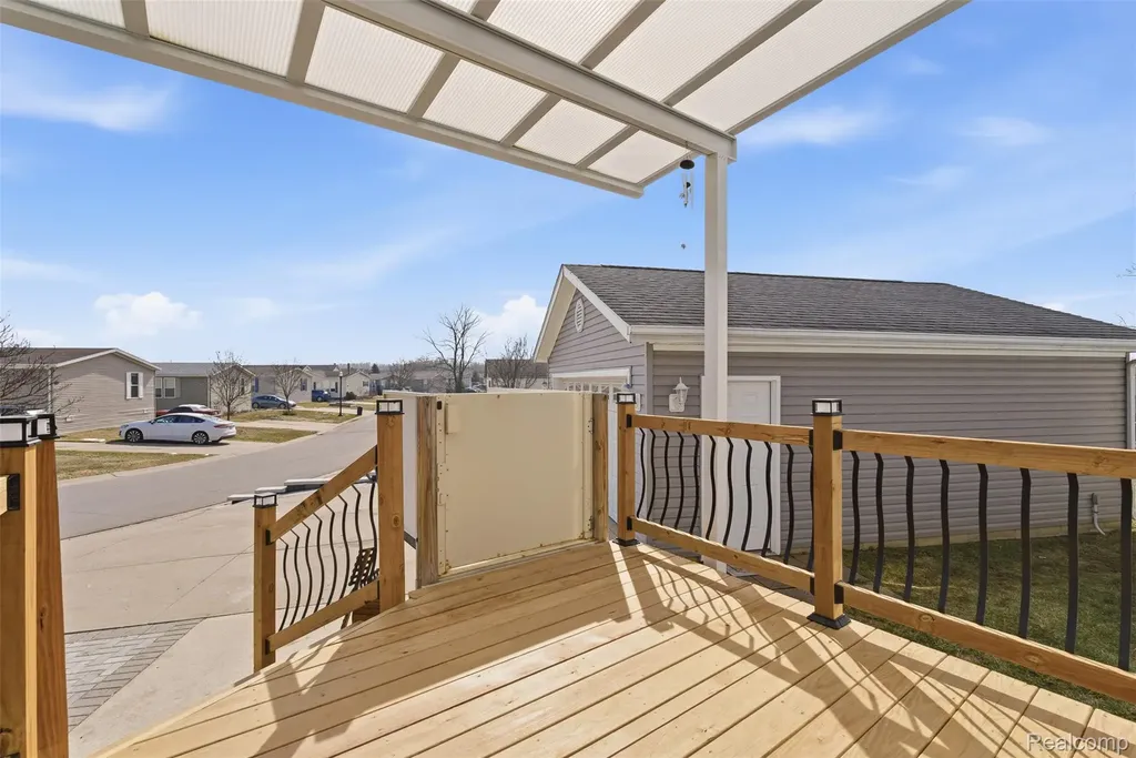 11050 Willowgreen Court Green Oak Township MI 48178