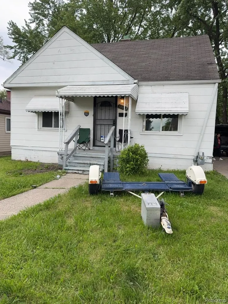 18058 Cardoni Street Detroit City MI 48203