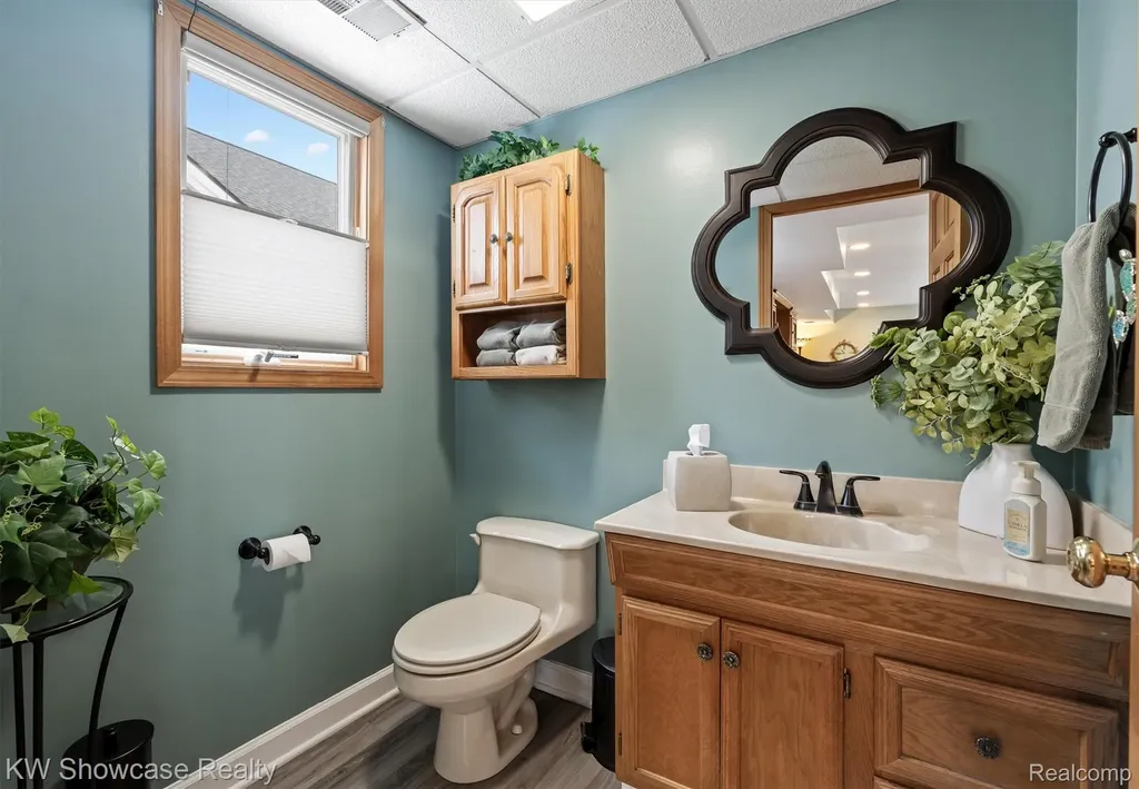 2324 N Duck Lake Road Highland Charter Township MI 48356