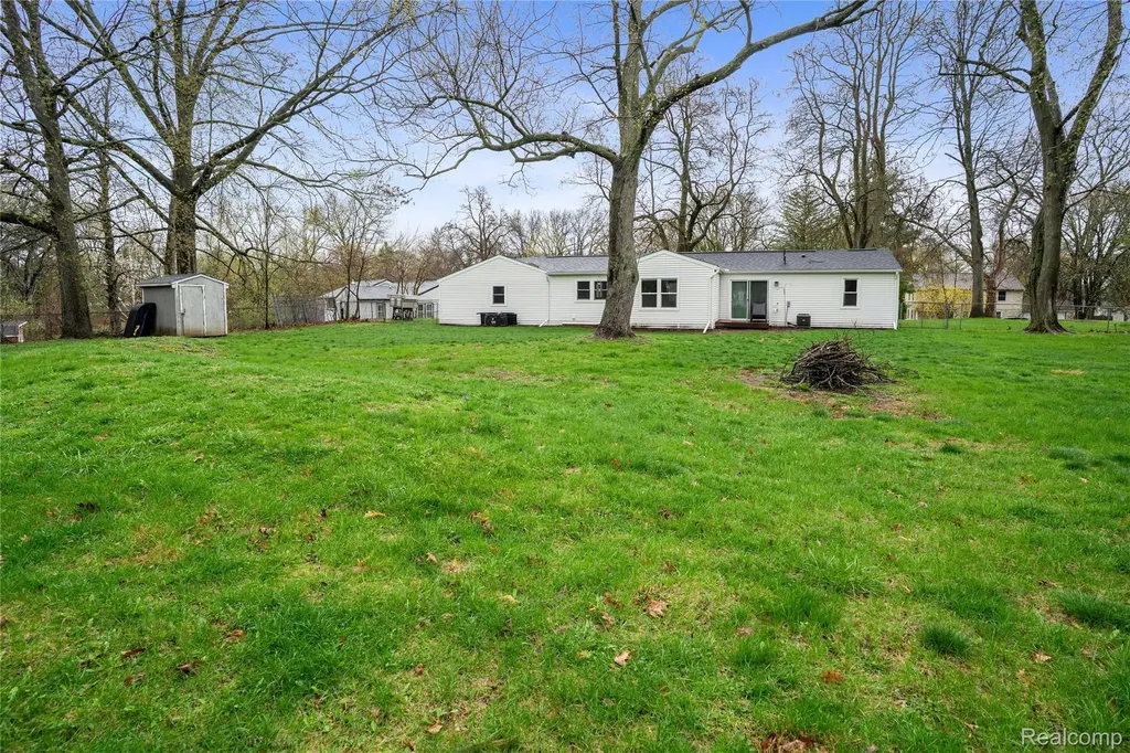 620 S Briarvale Drive Auburn Hills City MI 48326