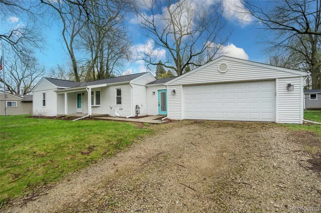 620 S Briarvale Drive Auburn Hills City MI 48326
