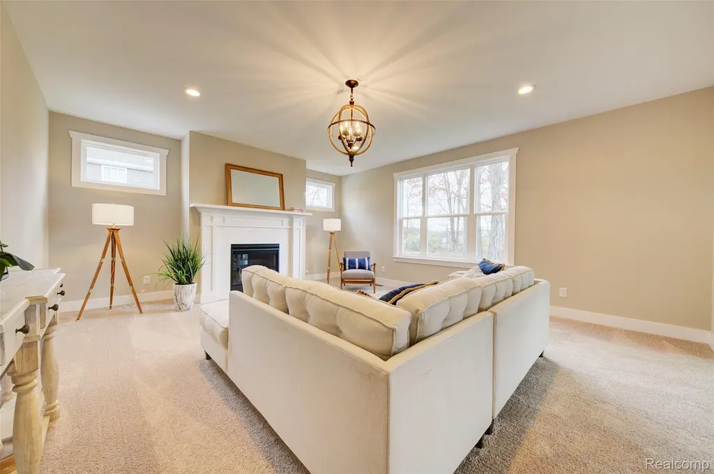 639 Round Rock (moh83) Marion Township MI 48843