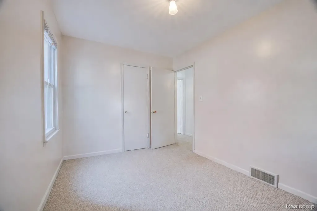 2019 Hyland Street Ferndale City MI 48220