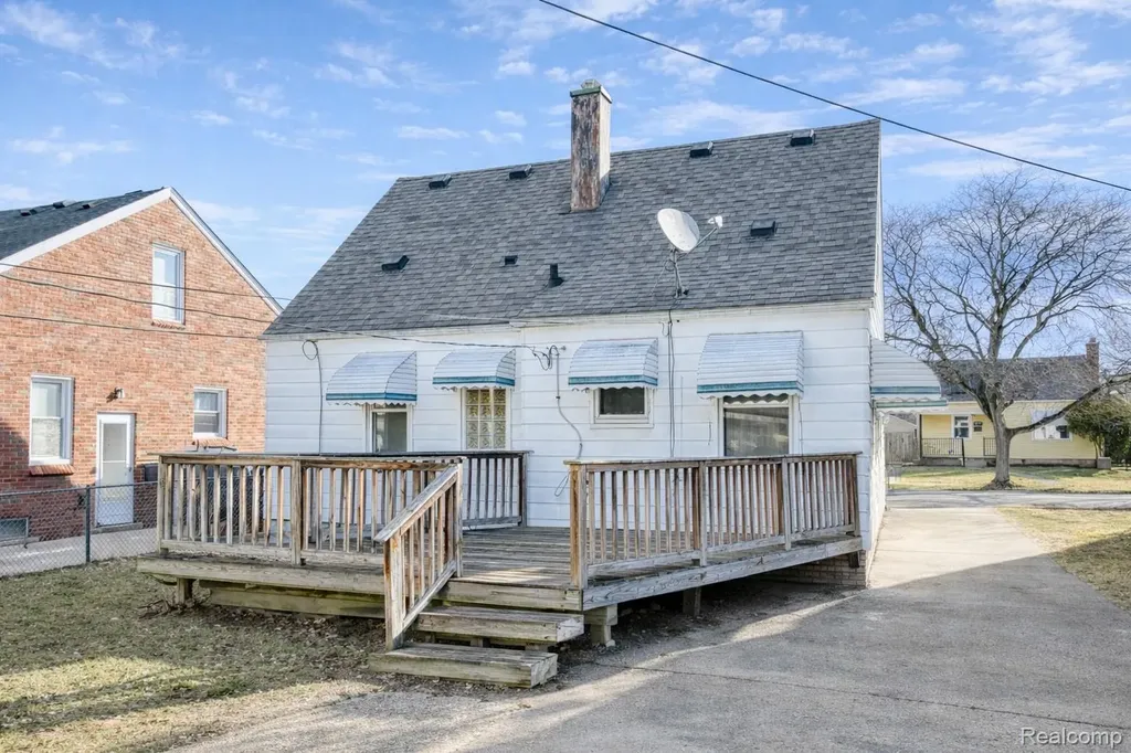 2019 Hyland Street Ferndale City MI 48220