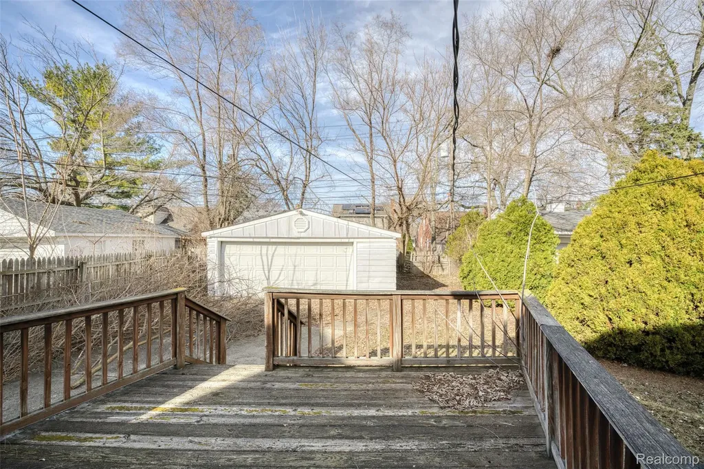 2019 Hyland Street Ferndale City MI 48220