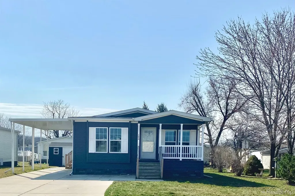 1698 Solo Lane Frenchtown Township MI 48166