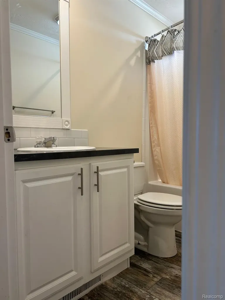 1698 Solo Lane Frenchtown Township MI 48166