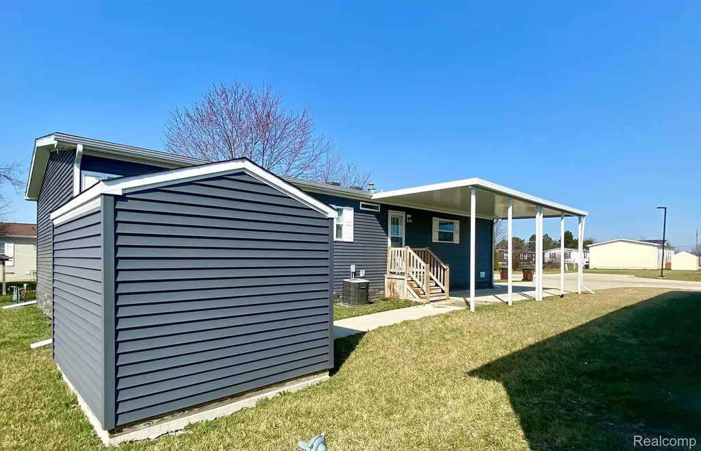 1698 Solo Lane Frenchtown Township MI 48166