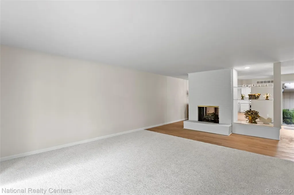 7103 Pebble Park Drive West Bloomfield Charter Township MI 48322