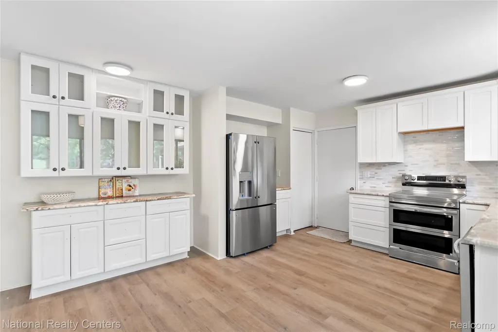 7103 Pebble Park Drive West Bloomfield Charter Township MI 48322